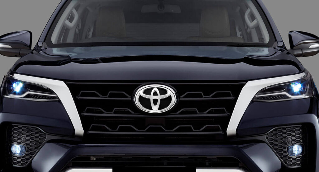 Toyota fortuner 2025 facelift review 